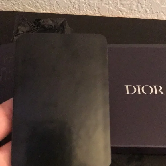 Dior brand new in box card holder - Picture 6 of 6